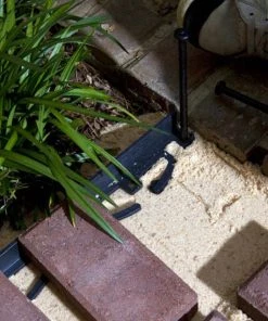 Thing Edging 8-Pack 8-in Black Plastic Paver Spike -Landscaping Sales Store 08789009