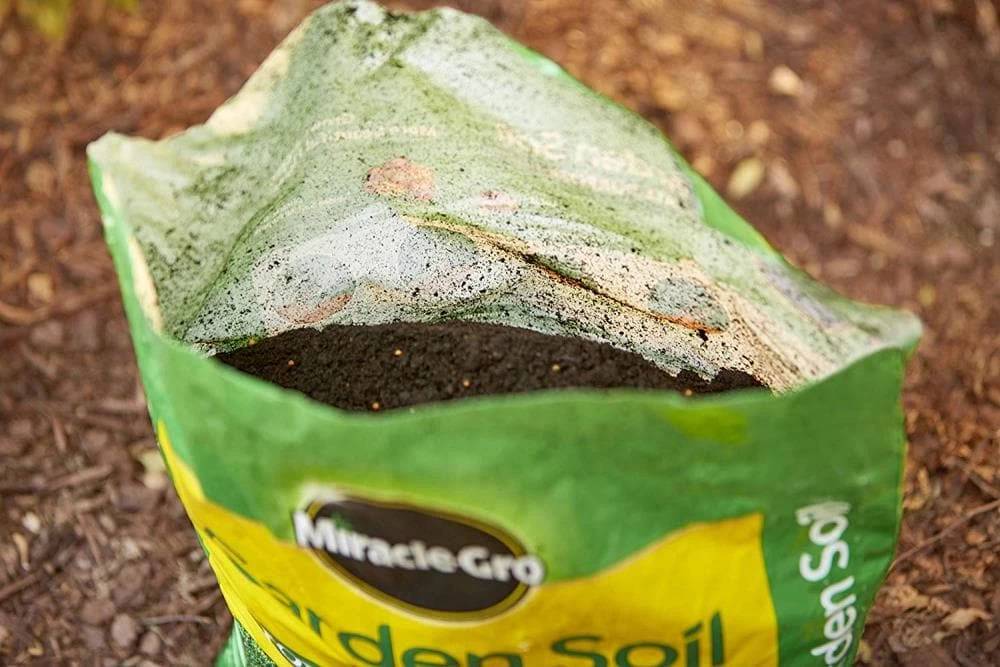 Miracle-Gro Soil & Soil Amendments All Purpose for In-Ground Use 2-cu ft Garden Soil 5 Miracle-Gro Soil & Soil Amendments All Purpose for In-Ground Use 2-cu ft Garden Soil - Image 5