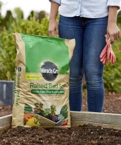 Miracle-Gro Soil & Soil Amendments 1.5-cu ft Organic Raised Bed Soil -Landscaping Sales Store 09852843