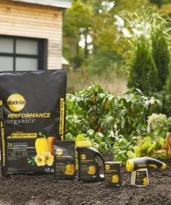 Miracle-Gro Soil & Soil Amendments 1.3-cu ft Organic Garden Soil 23 Miracle-Gro Soil & Soil Amendments 1.3-cu ft Organic Garden Soil -Landscaping Sales Store 15355288
