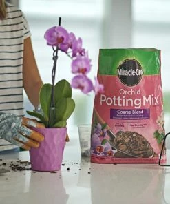 Miracle-Gro Soil & Soil Amendments Orchid 8-Quart Potting Soil Mix -Landscaping Sales Store 16804205