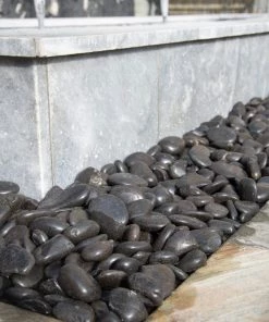 WonderLand Landscaping Rock 0.4-cu ft Black Decorative Rock -Landscaping Sales Store 40316361 scaled