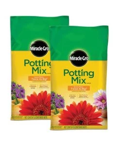 Miracle-Gro Soil & Soil Amendments Potting Mix Bundle 16-Quart Potting Soil Mix